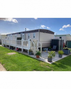 Curtis Coastal Caravans E6